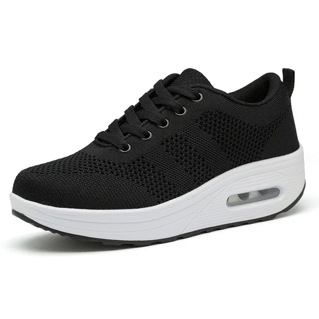 Orthopedic sneakers with air bubbles | Solen