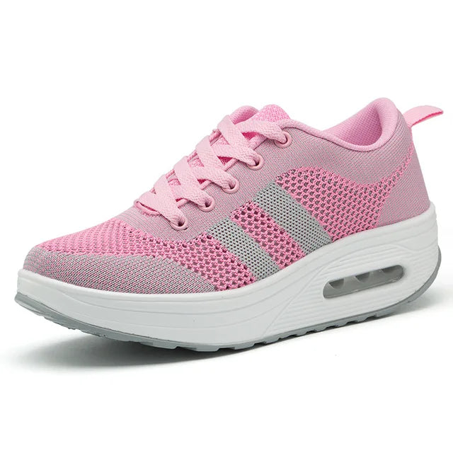 Orthopedic sneakers with air bubbles | Solen